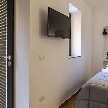 Palazzo Mormando - Mini * نابولي