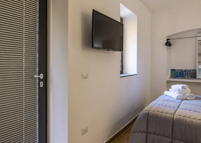 Palazzo Mormando - Mini * 나폴리